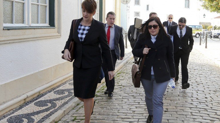 Polícia Inglesa em Faro para novas inquirições sobre o caso Maddie - Observador